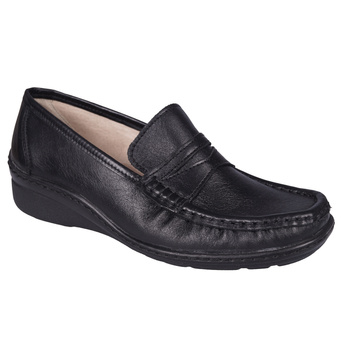 Czarne skórzane półbuty damskie marki Syrena SST 221532