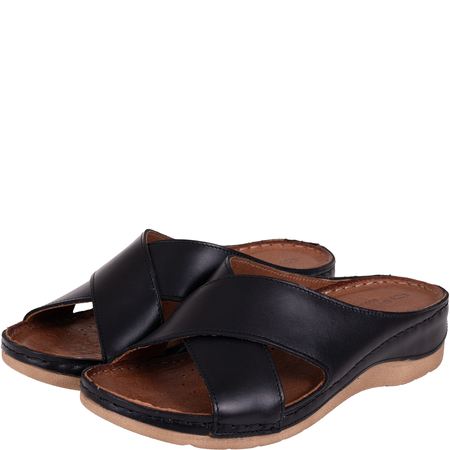 Klapki damskie skórzane marki Syrena SST 869 czarne