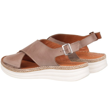 Stylowe sandały skórzane SST 950/G cappuccino marki Syrena