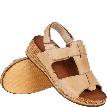 Sandały Syrena SST 995 beżowe - skórzane, na rzep, 4 cm koturna