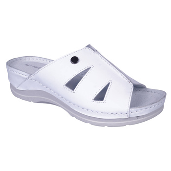 Klasyczne klapki  skórzane damskie SYRENA SH 22265 białe