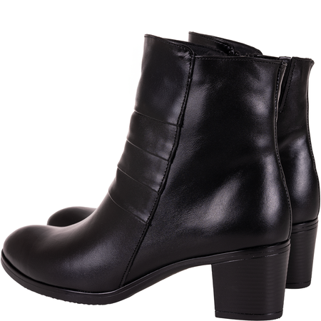 Czarne botki damskie skórzane na obcasie - Syrena SE 400