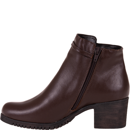 Botki damskie na obcasie marki Syrena SE 0046 czekolada