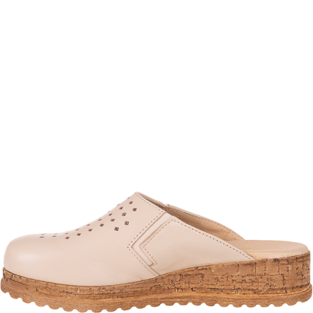 Beżowe klapki skórzane marki Wielbut 563 na koturnie