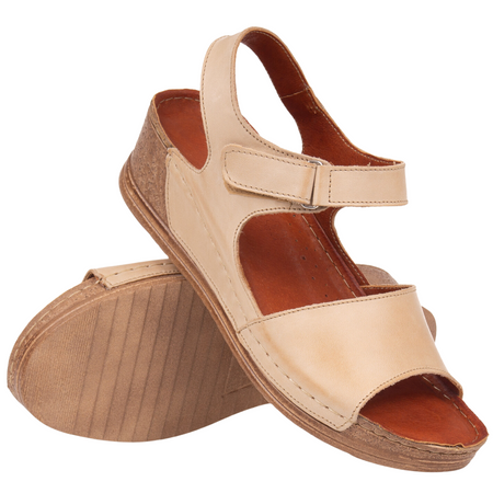 Sandały damskie na koturnie marki Syrena SST 969 beżowe