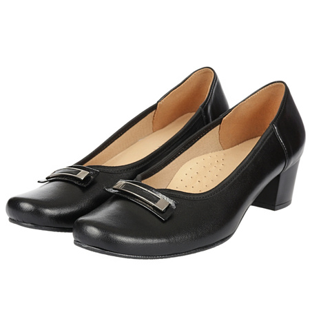 Czółenka damskie skórzane Syrena SE 0602 w kolorze czarnym