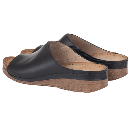 Klapki skórzane damskie Syrena SOT 409 czarne - platforma 3,5 cm