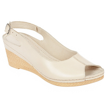 Skórzane sandały beżowe na koturnie SYRENA SWB 535