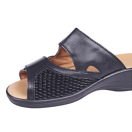 Skórzane klapki na haluksy w kolorze czarnym marki Syrena SWB 554 czarne