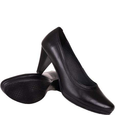 Czółenka na obcasie czarne skórzane marki Syrena SWB 151