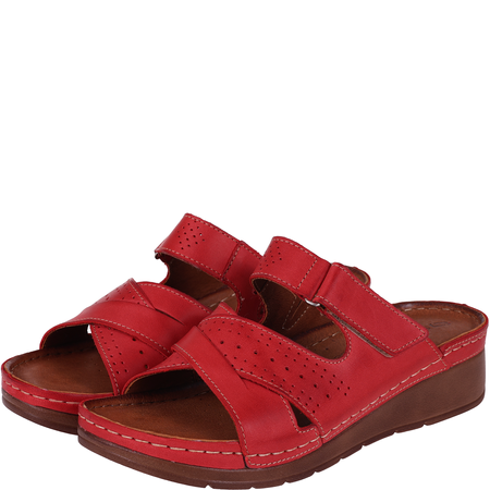 Czerwone klapki damskie skórzane marki Syrena SST 923