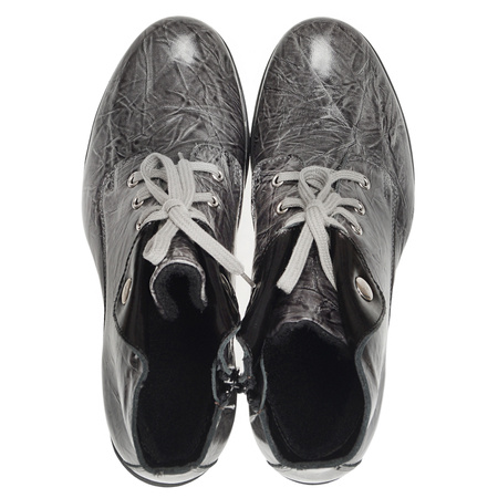 Stylowe botki damskie Syrena SST 3028 - skóra lakierowana