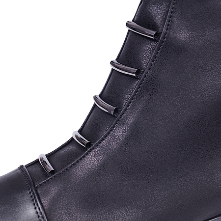 Polskie botki na obcasie ocieplane z linii Eco model EDA 306TR czarne