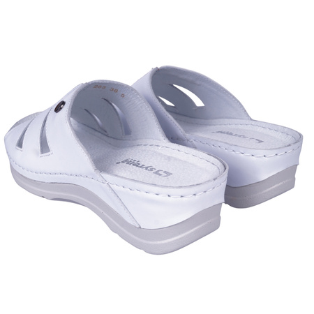 Klasyczne klapki skórzane damskie SYRENA SH 22265 białe