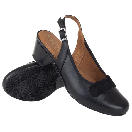 Skórzane sandały na koturnie Syrena SWB 556 czarne