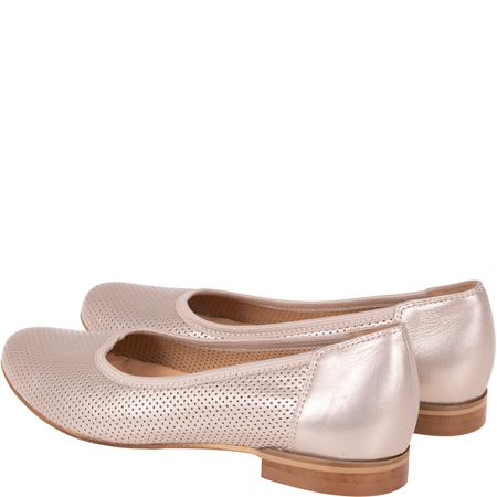Ażurowe skórzane baleriny marki Syrena SGO 1659 perła