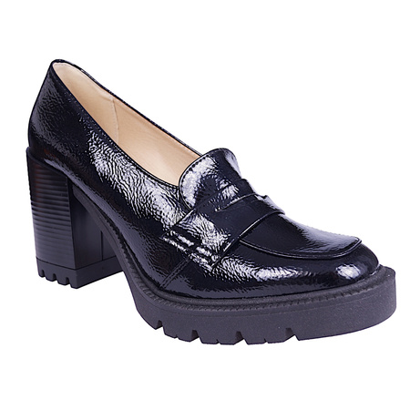 Polskie półbuty na grubym spodzie z linii eco model EDA 321 czarny lakier