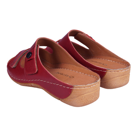 Klapki damskie skórzane SYRENA SWB 22538 czerwone