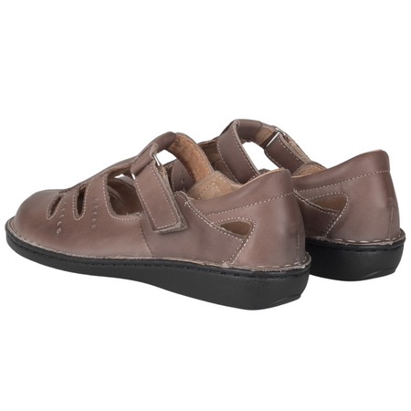 Przewiewne półbuty na rzepy SOT 067 cappuccino marki Syrena