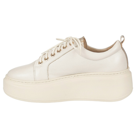 Półbuty na platformie marki Syrena SE P-246A beżowe