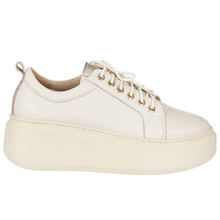 Półbuty na platformie marki Syrena SE P-246A beżowe