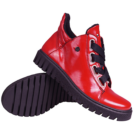 Botki damskie płaskie skórzane lakierowane Syrena SH 513 czerwone