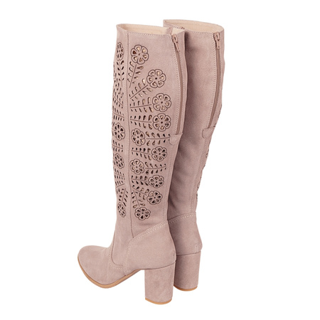 Eleganckie zamszowe kozaki damskie na obcasie skóra naturalna Syrena SOP 715 L cappuccino