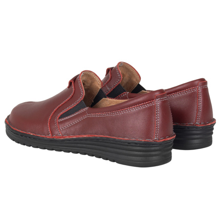 Półbuty damskie SOT 079/M w kolorze bordowym marki Syrena