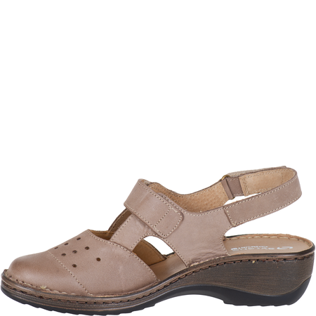 Beżowe sandały skórzane na koturnie - Syrena SH 150