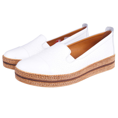 Półbuty damskie marki Syrena STX 222484-316 białe