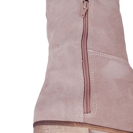 Zamszowe kozaki damskie na obcasie skóra naturalna Syrena SOP 204 cappuccino