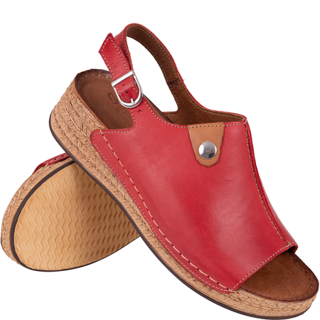 Skórzane sandały damskie marki Syrena SST 987 czerwone