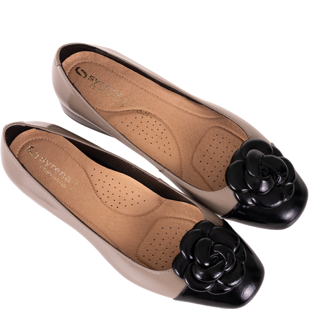 Czółenka damskie skórzane marki Syrena SPU 1553 beżowo-czarne