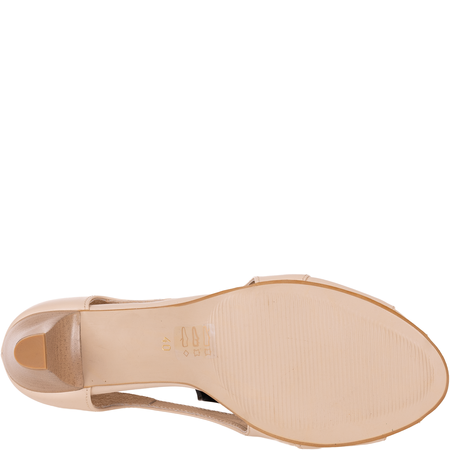 Czółenka na obcasie beżowe skórzane marki Syrena SWB 128