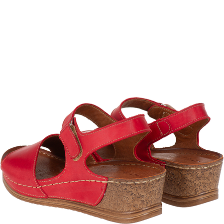 Sandały damskie na koturnie marki Syrena SST 969 czerwone