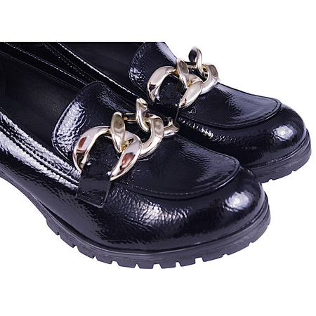 Polskie półbuty z linii eco w kolorze czarnym model EDA 318