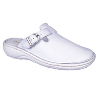 Białe klapki damskie zakryty palec skóra SYRENA  SST 22655 