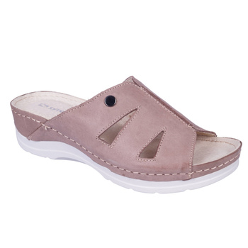  Klasyczne klapki  skórzane damskie SYRENA SH 22265 beżowe